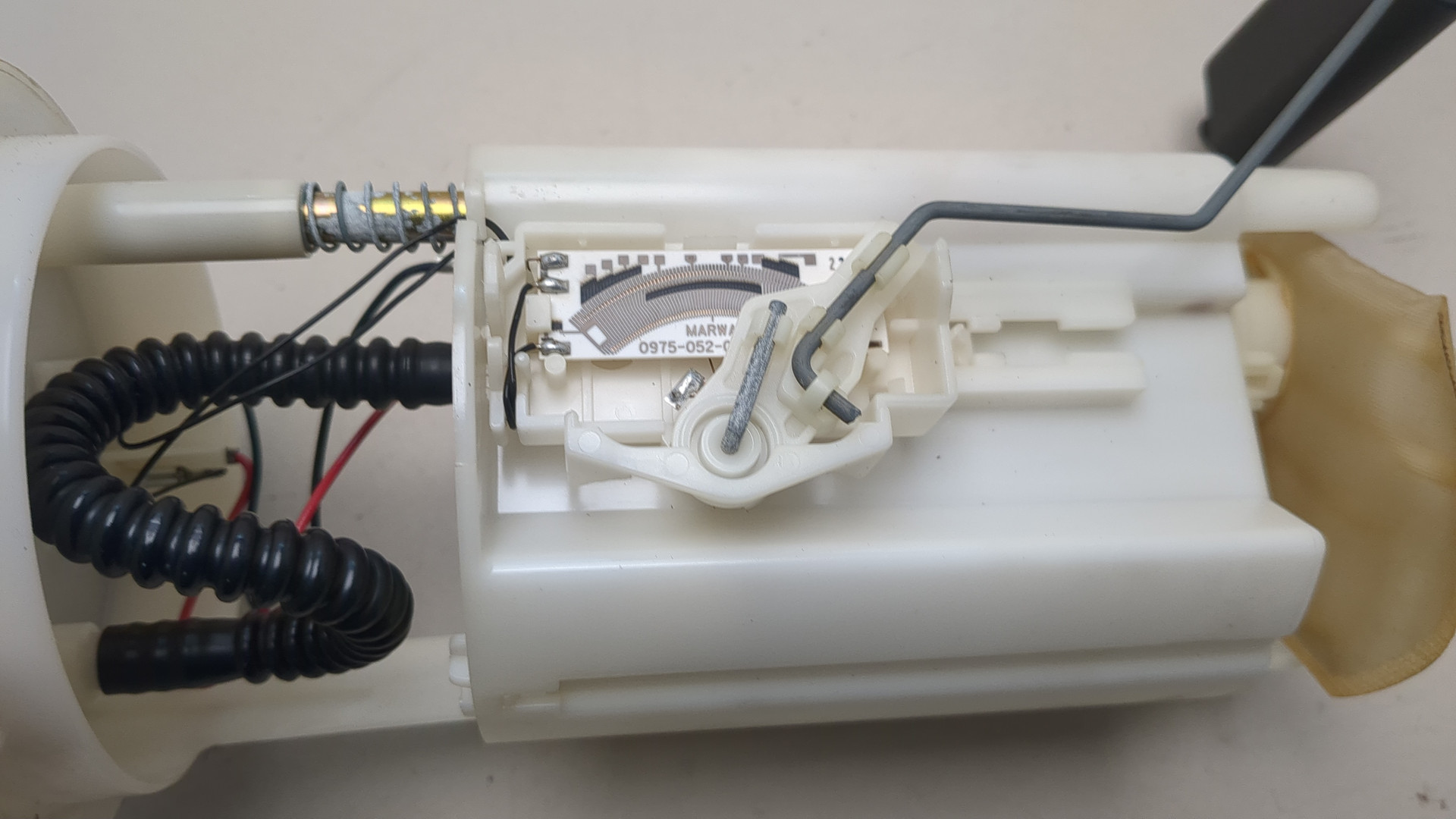 Насос топливный электрический