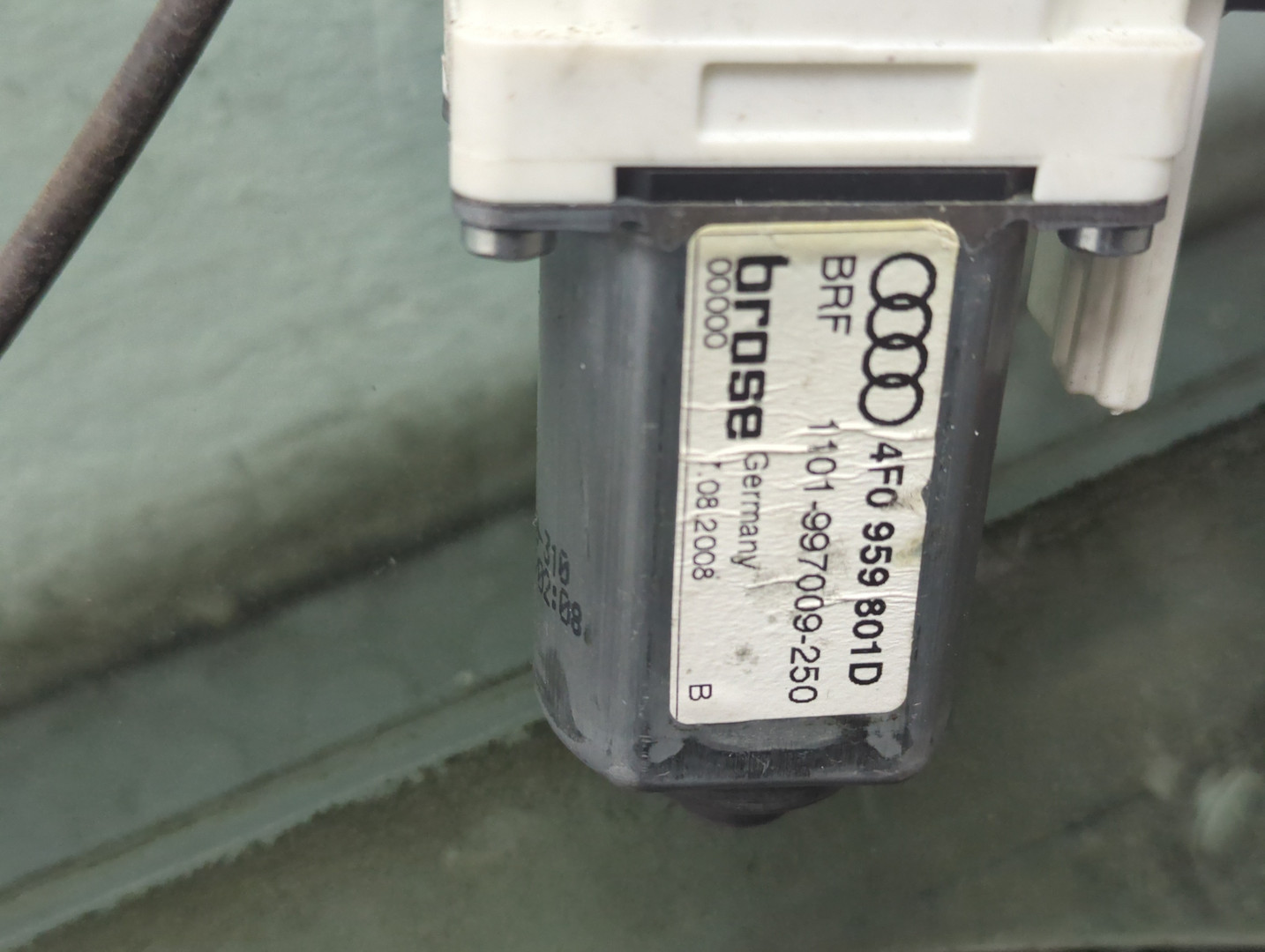 Стеклоподъемник электр. передний левый