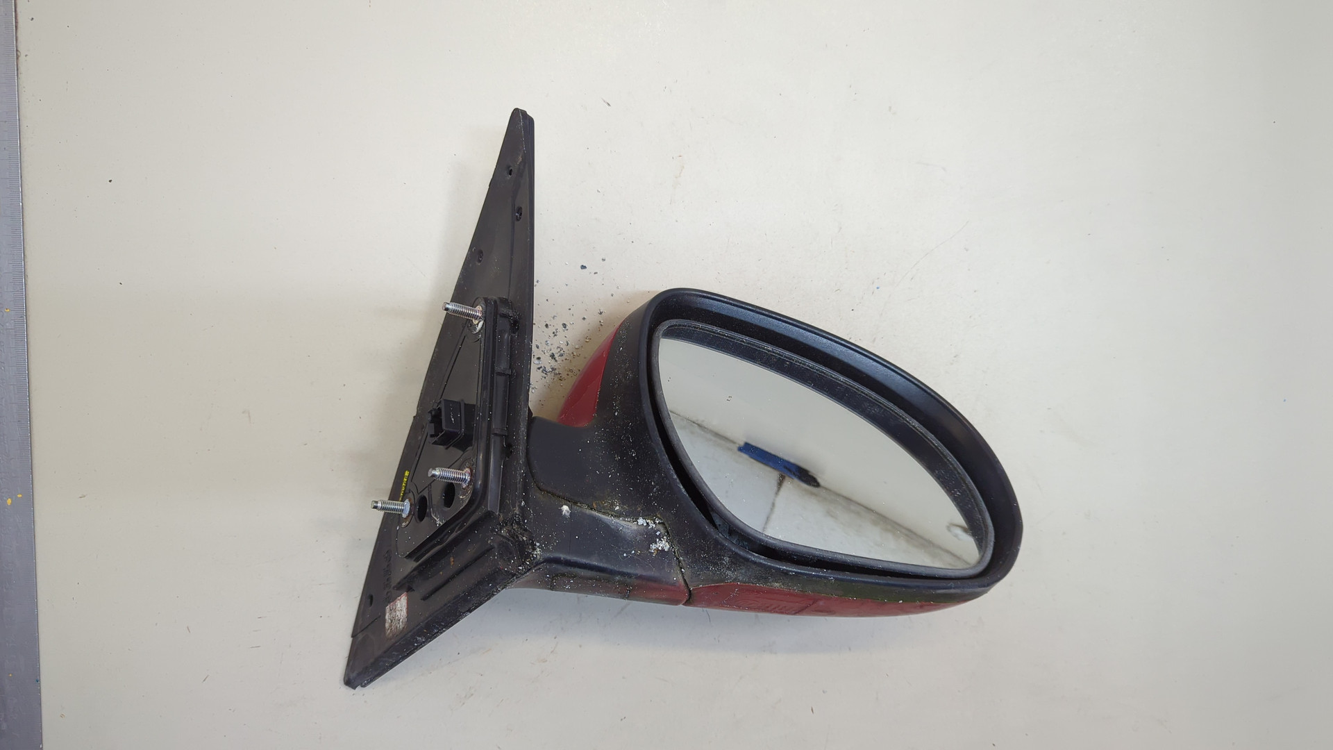 Зеркало правое электрическое