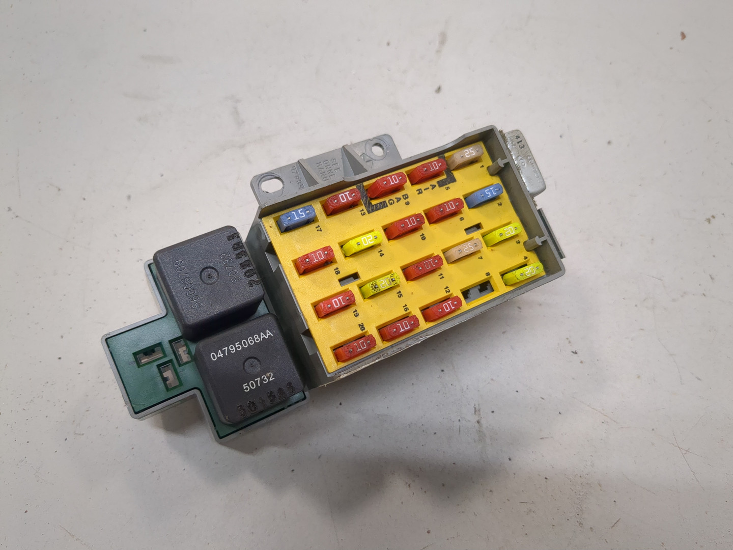 Блок предохранителей