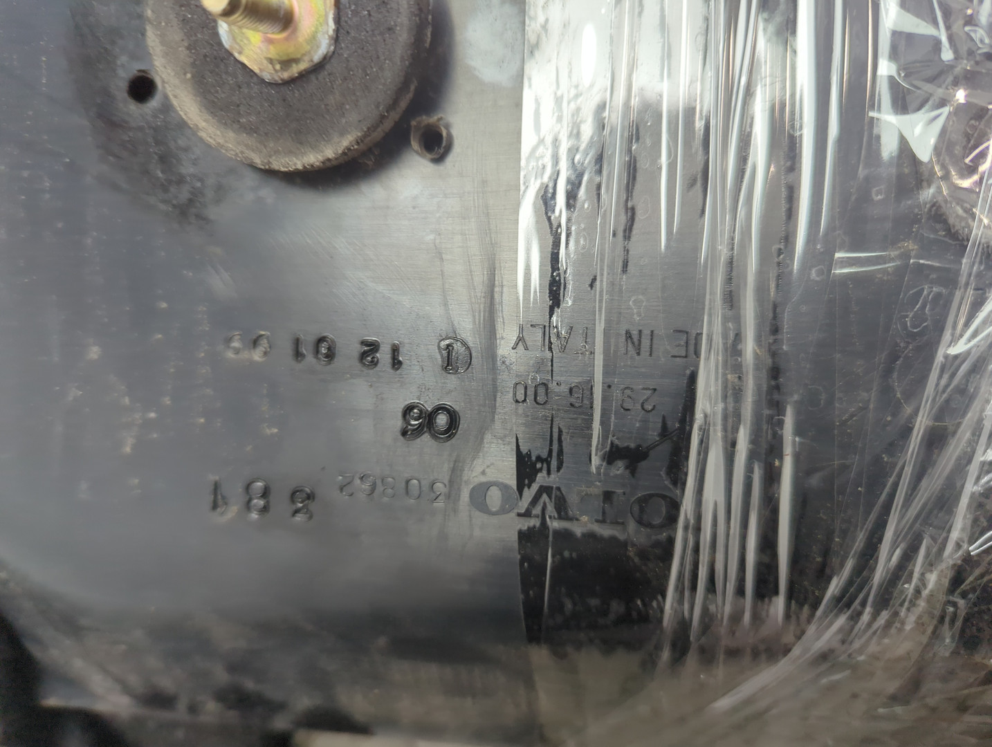 Накладка крышки багажника