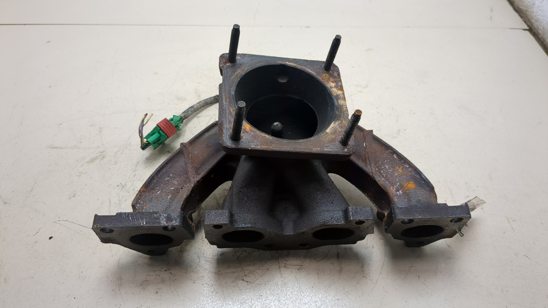 Коллектор выпускной