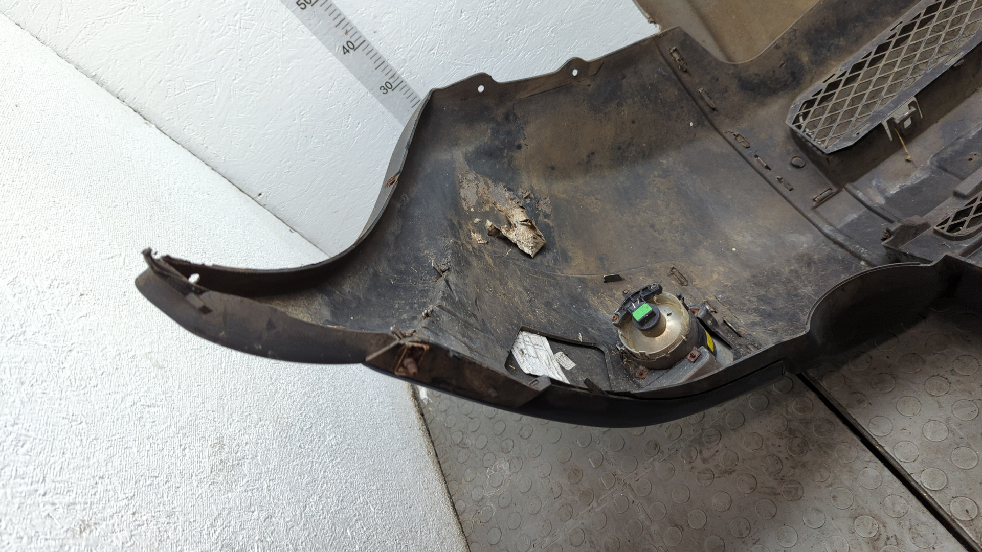 Бампер передний