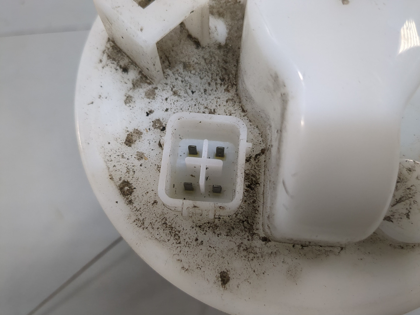 Насос топливный электрический