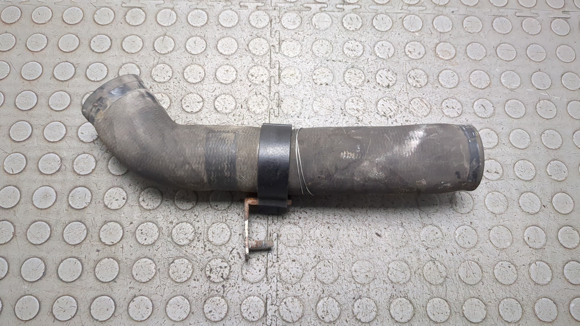 Шланг системы охлаждения