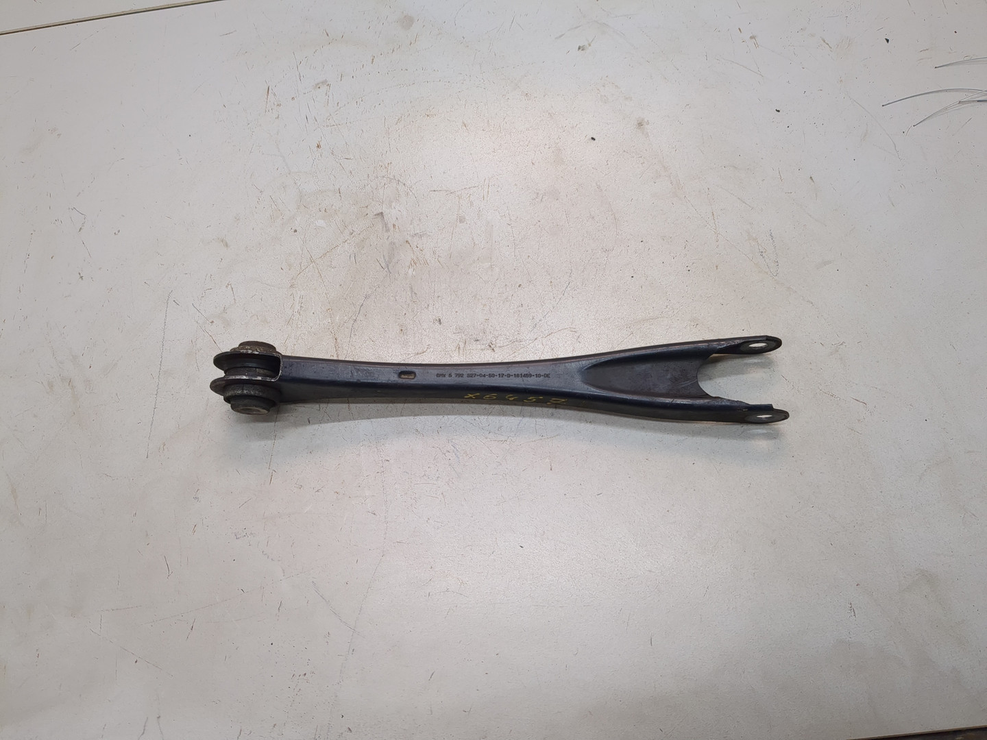 Рычаг задний