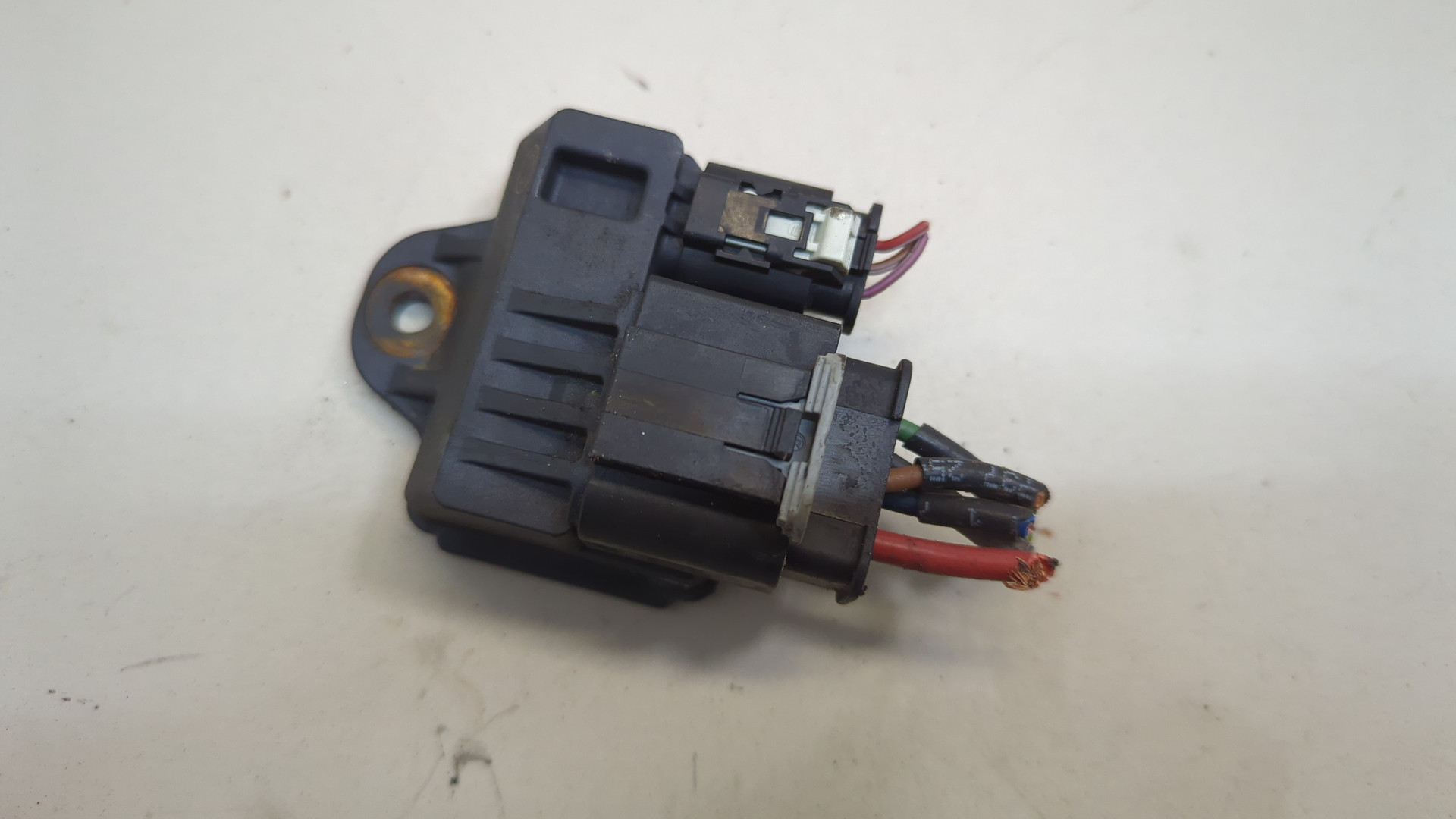 Реле свечей накала