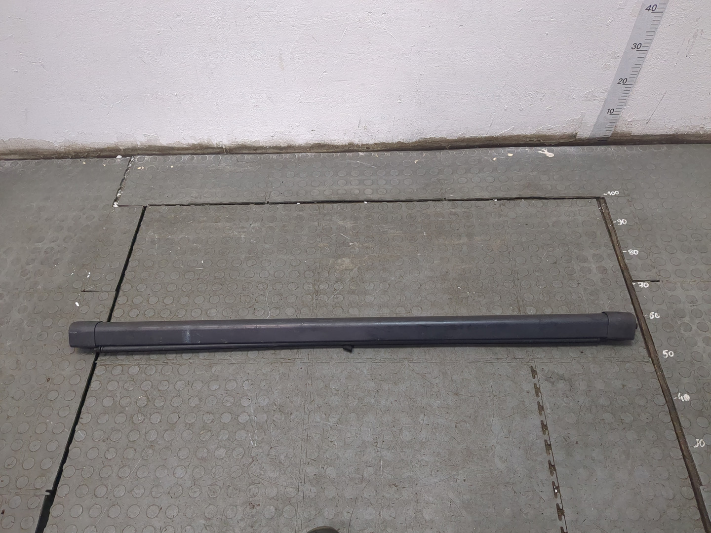 Шторка багажника