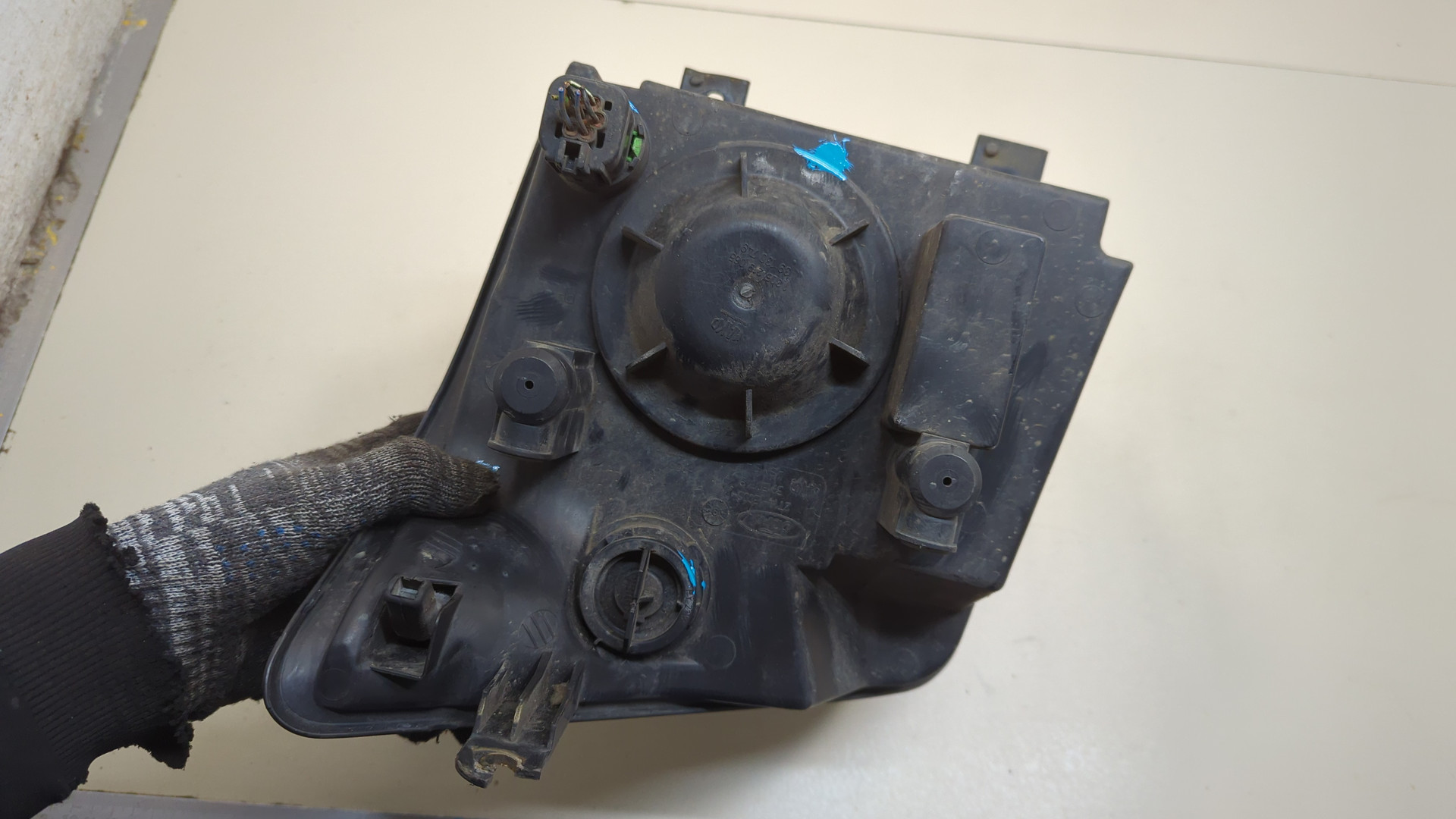 Фара правая