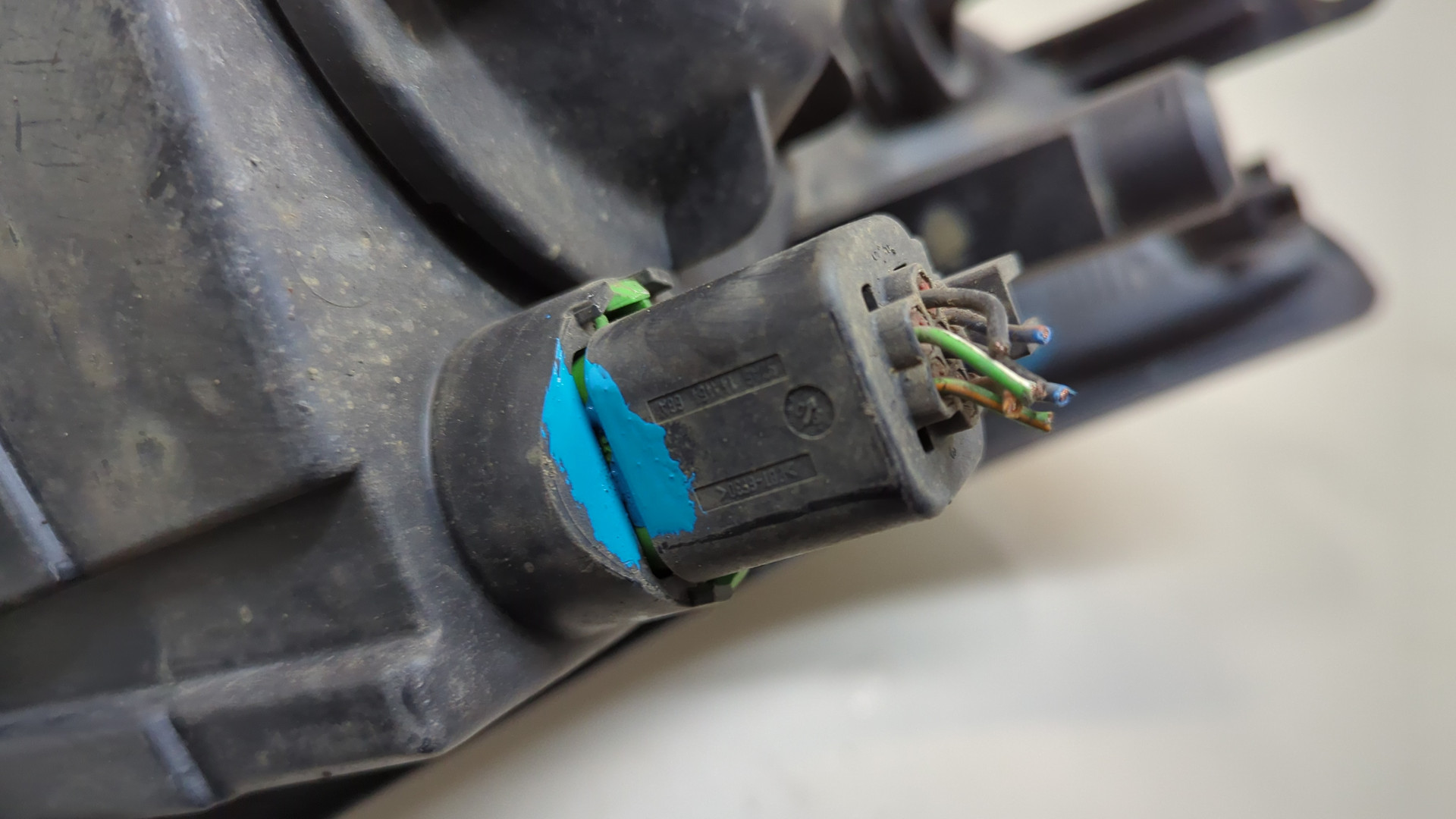 Фара правая