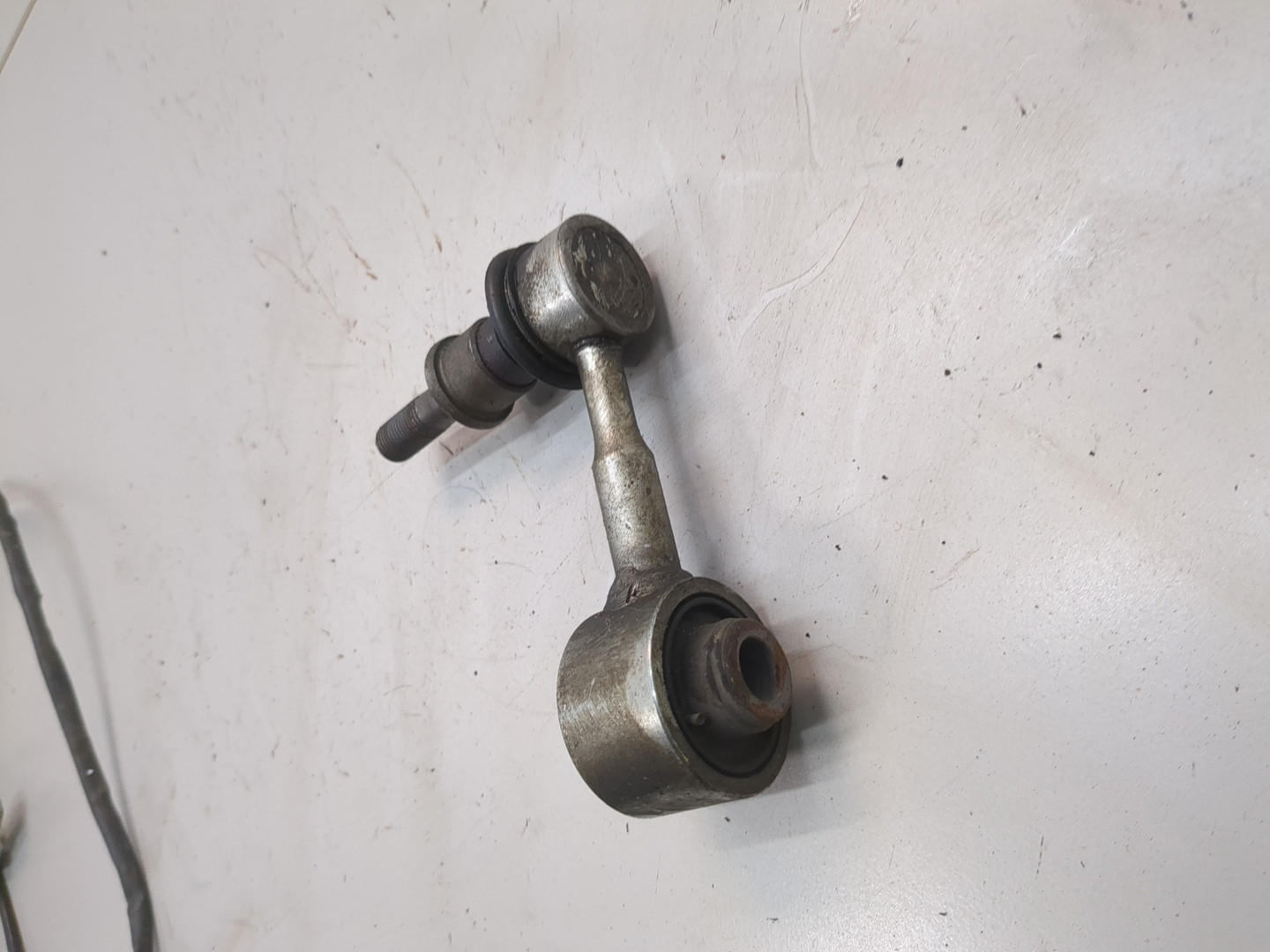 Рычаг задний