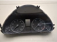  Щиток приборов (приборная панель) Mercedes C W203 2000-2008 20974096 #1