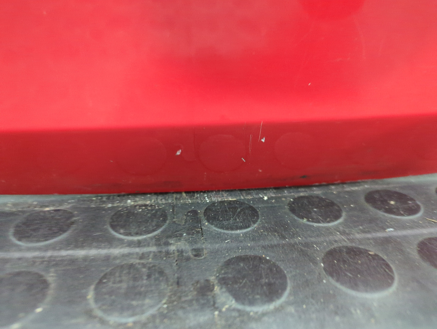 Дверь багажника