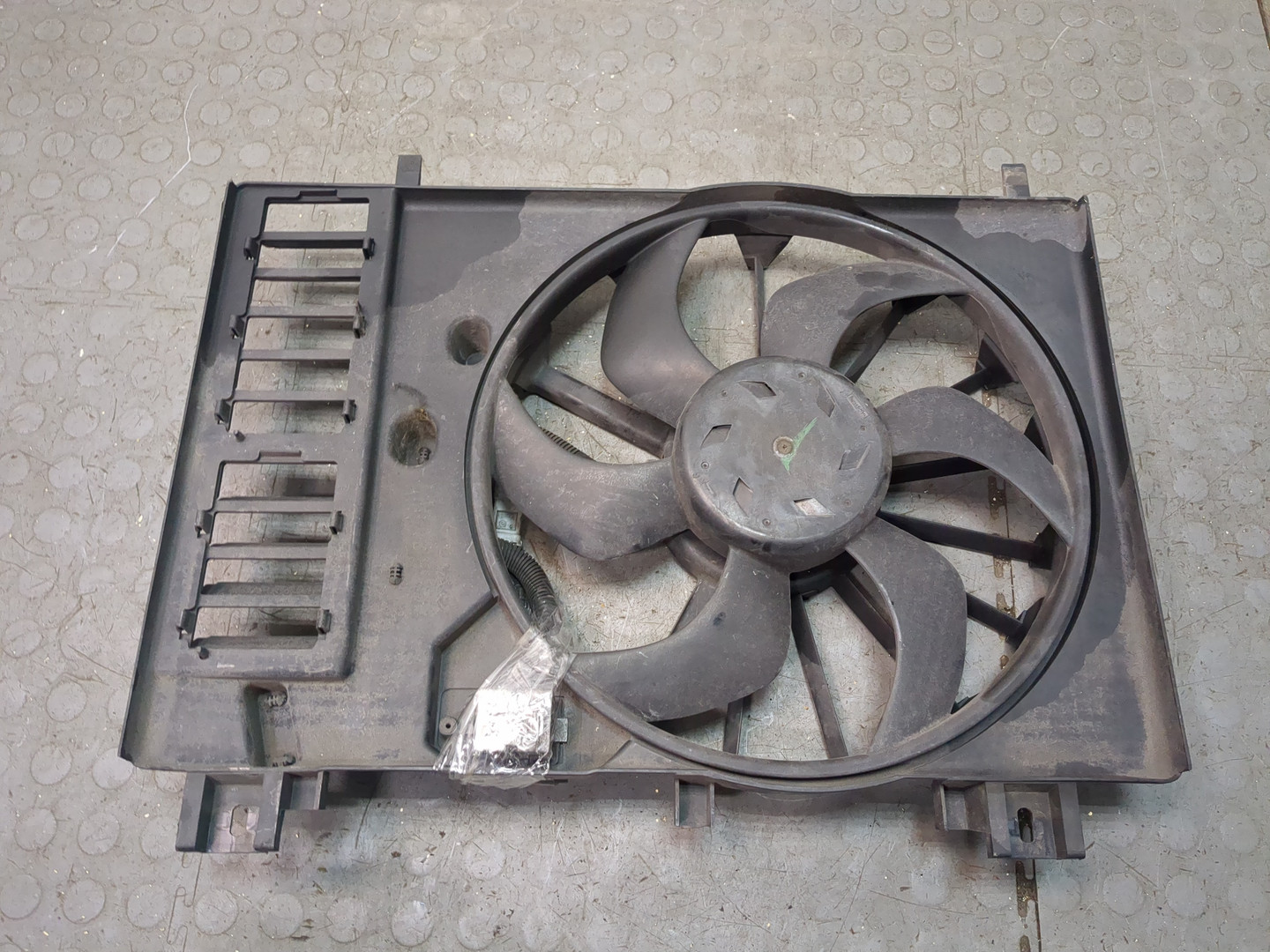 Вентилятор радиатора