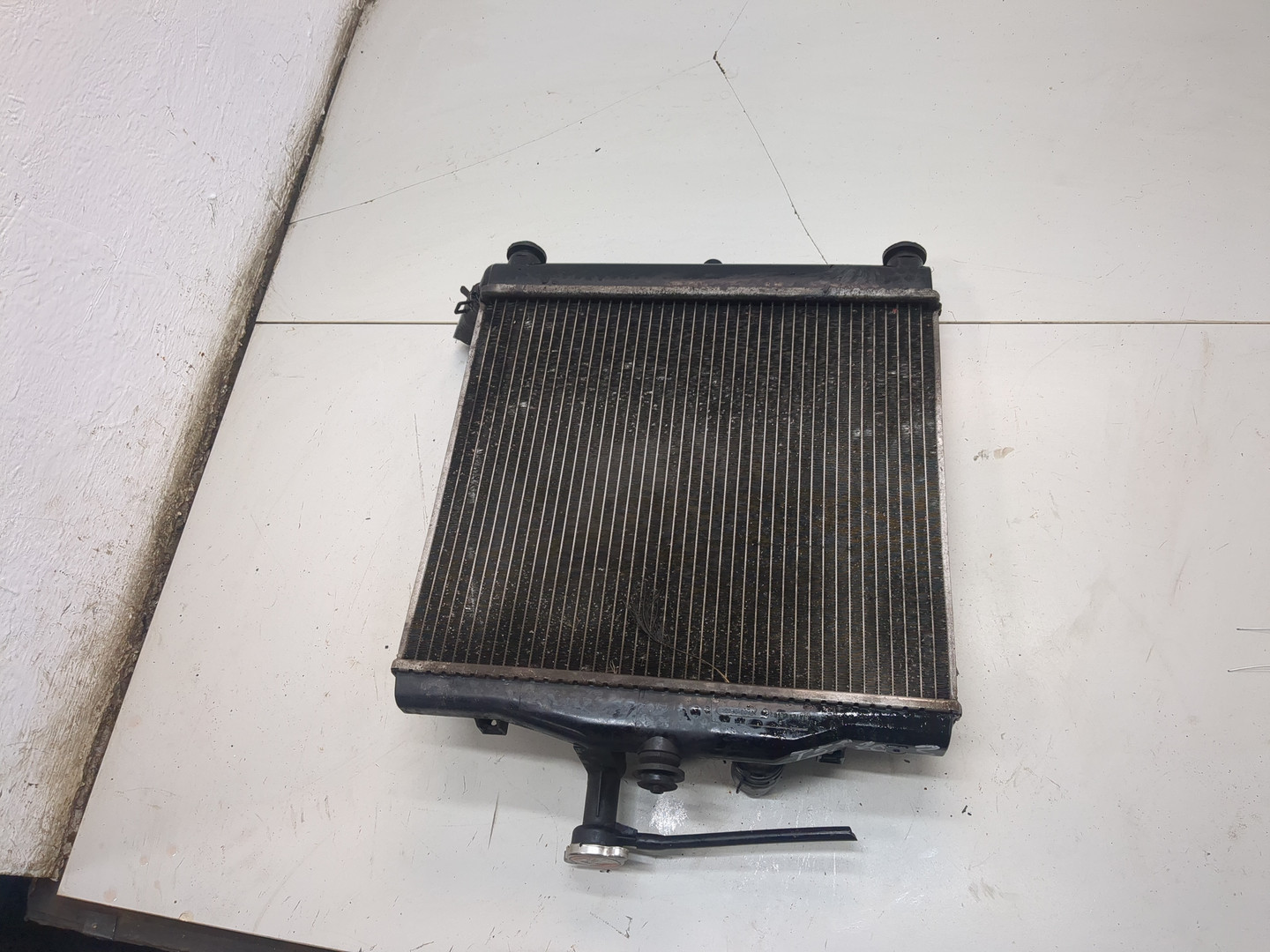 Радиатор охлаждения двигателя основной