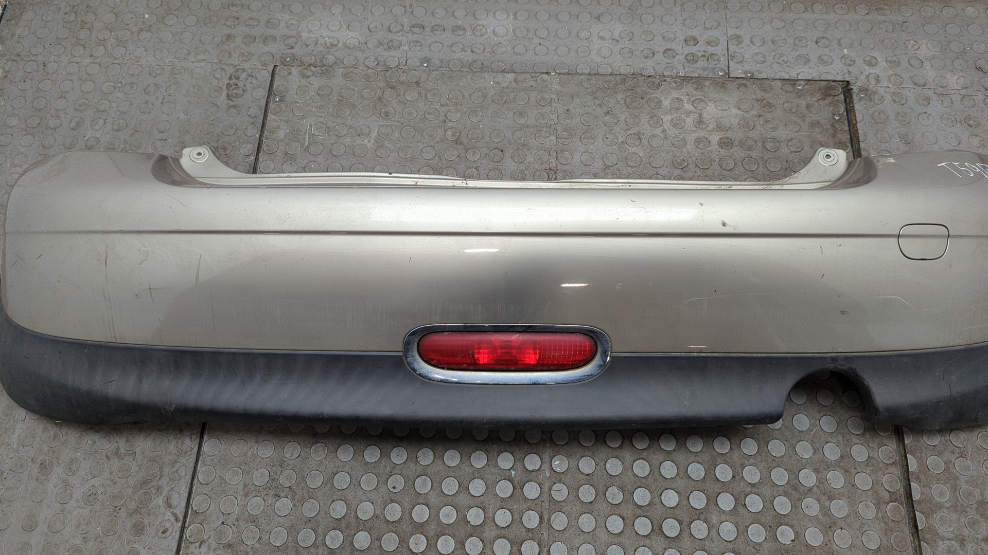 Бампер задний