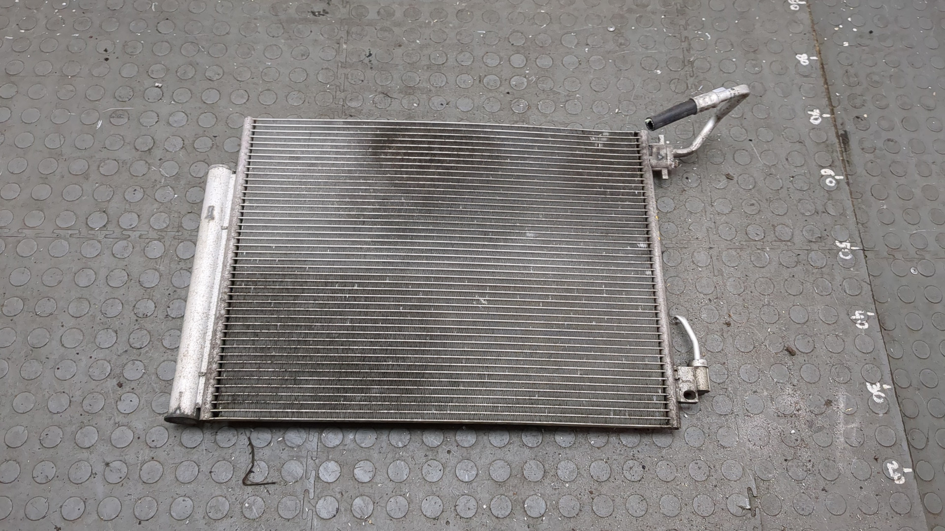 Радиатор кондиционера / конденсер