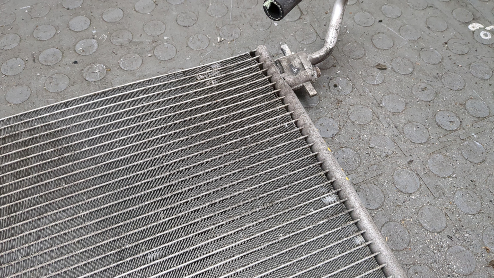 Радиатор кондиционера / конденсер