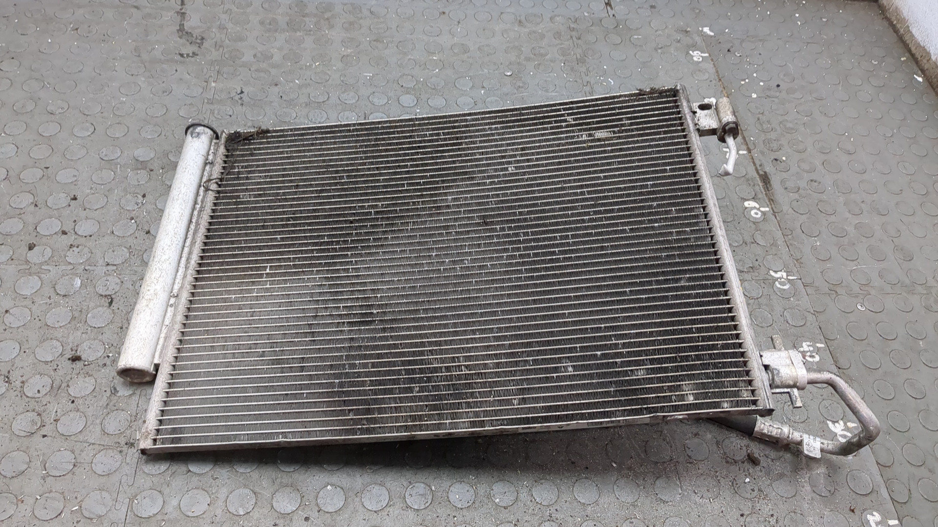 Радиатор кондиционера / конденсер