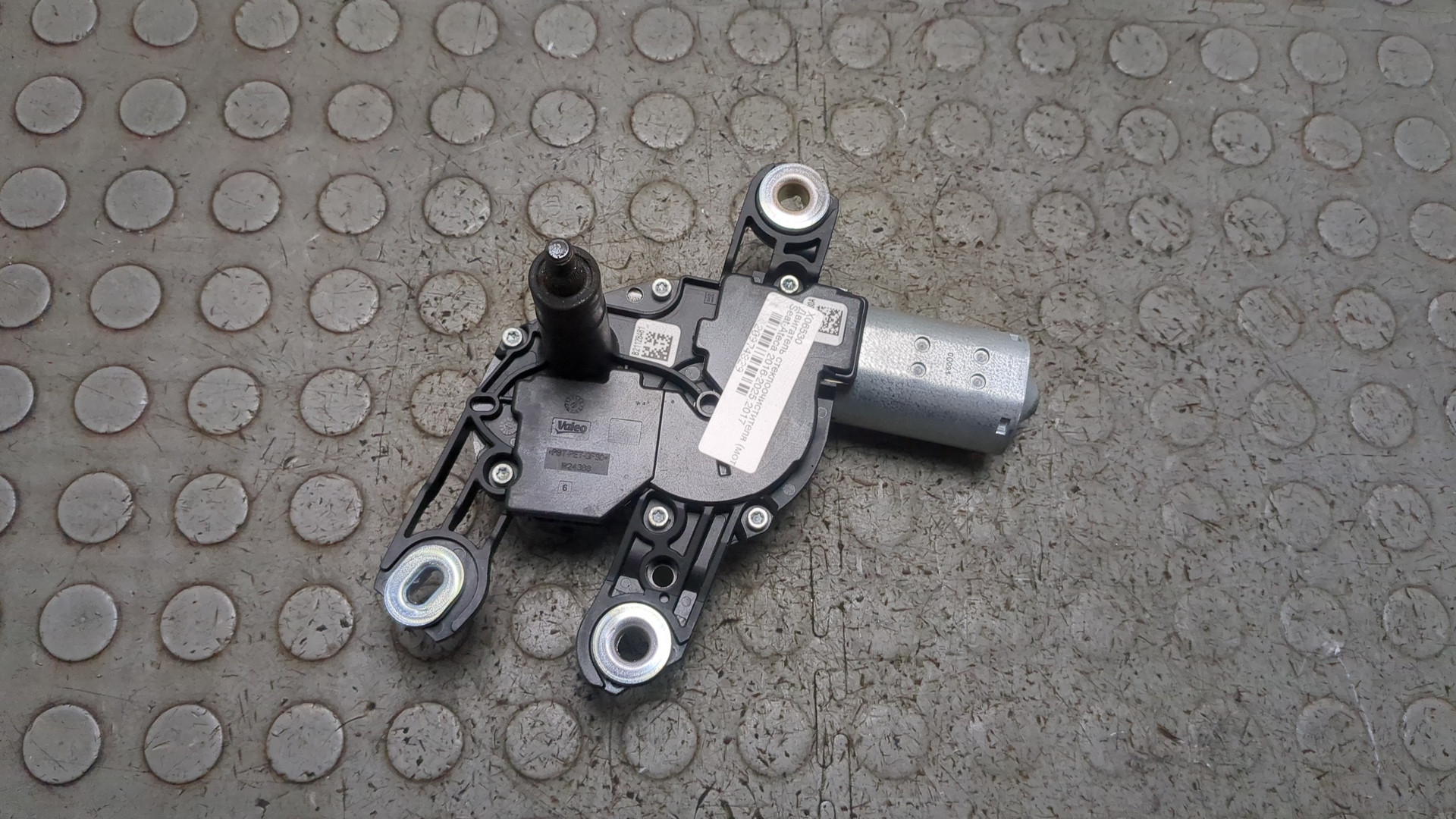 Моторчик стеклоочистителя задний