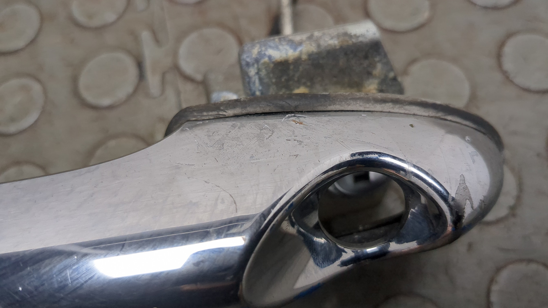 Ручка двери наружная