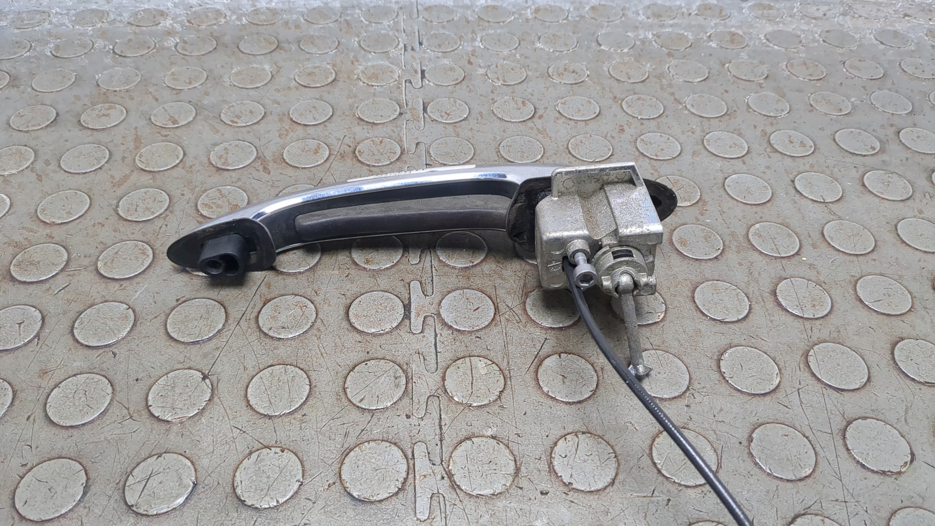 Ручка двери наружная