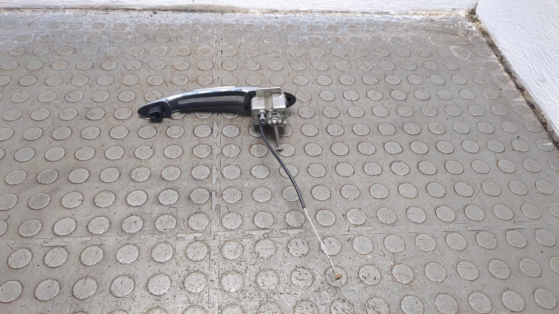 Ручка двери наружная