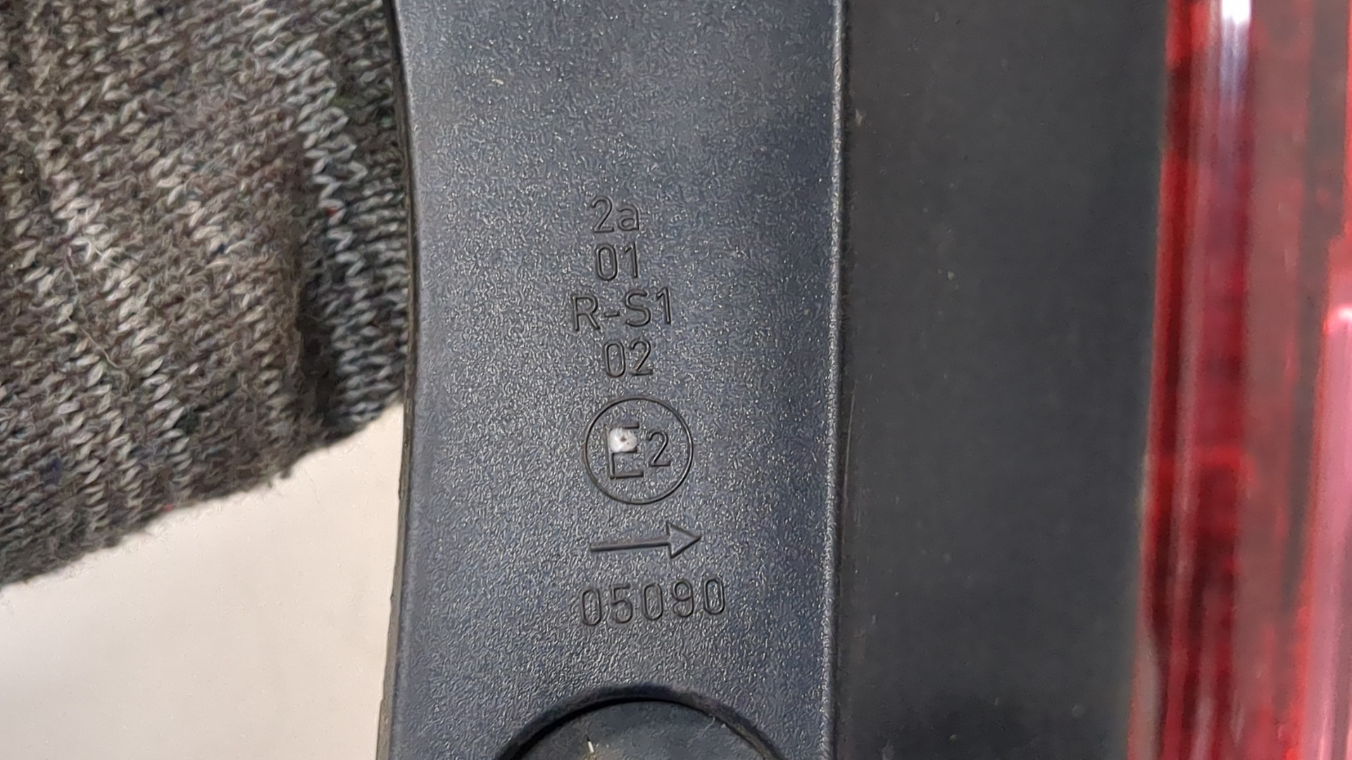 Фонарь задний правый