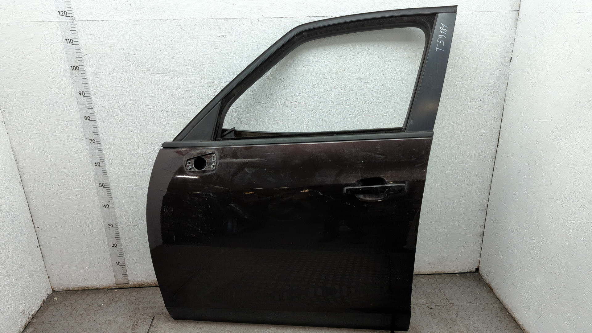 Дверь передняя левая