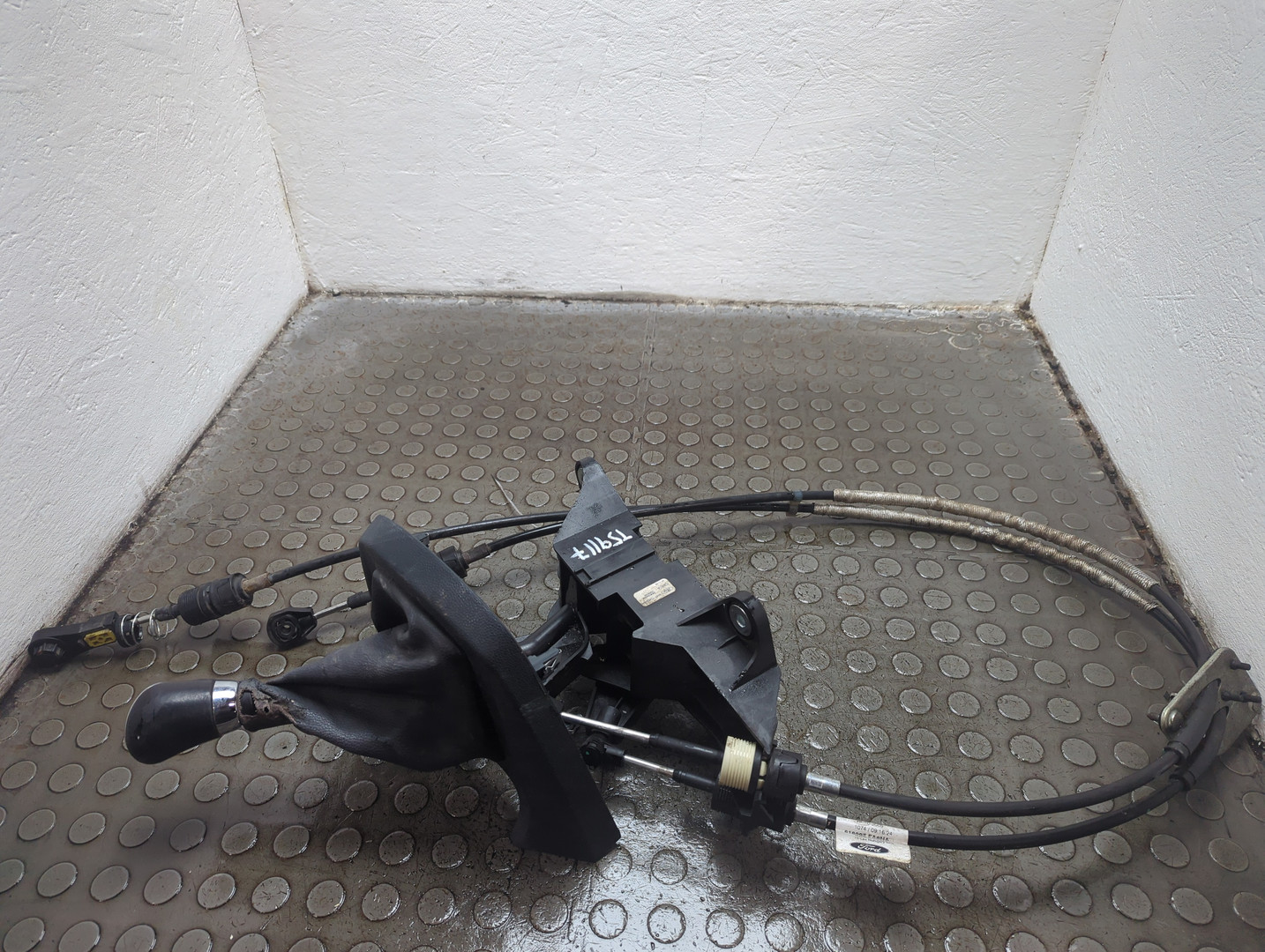 Кулиса МКПП / АКПП