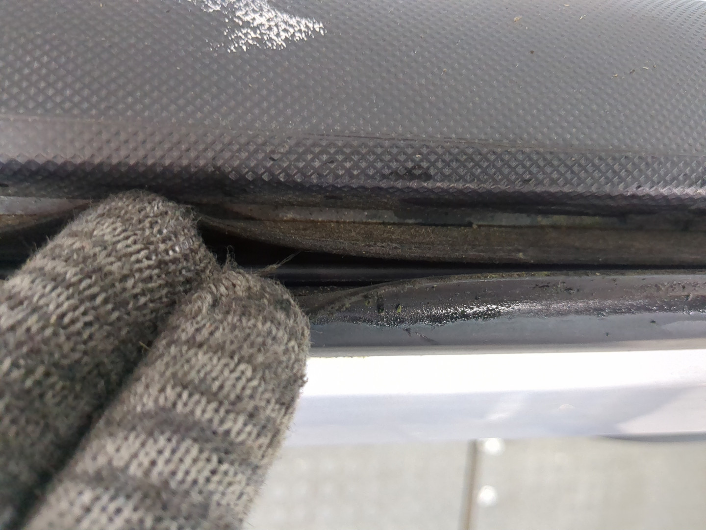 Дверь передняя левая