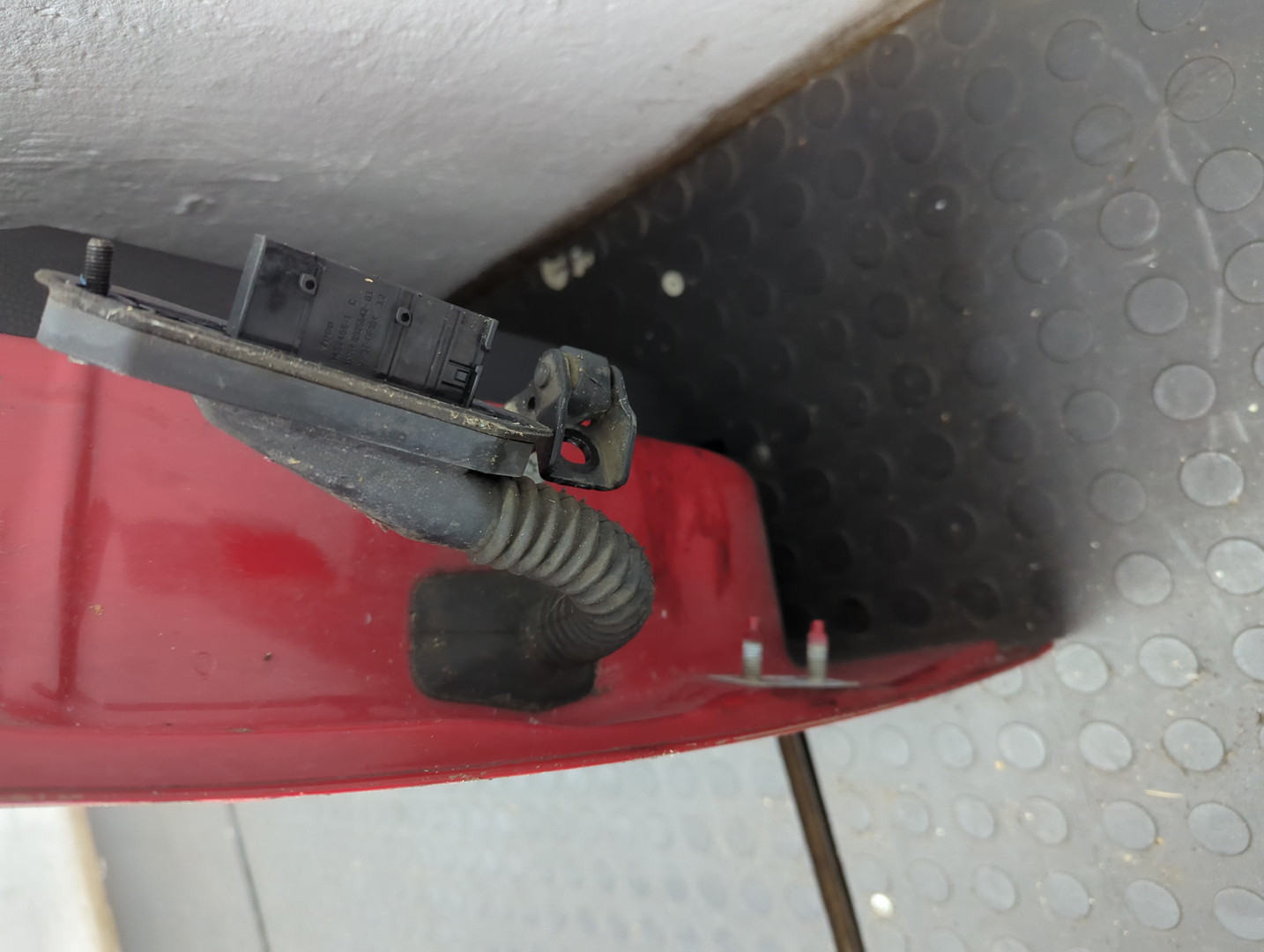 Дверь передняя правая