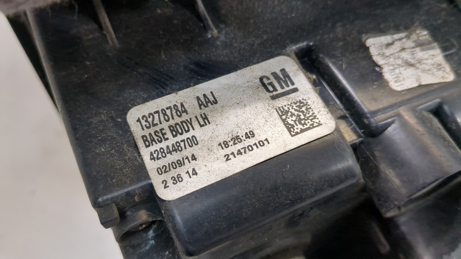 Фонарь задний левый