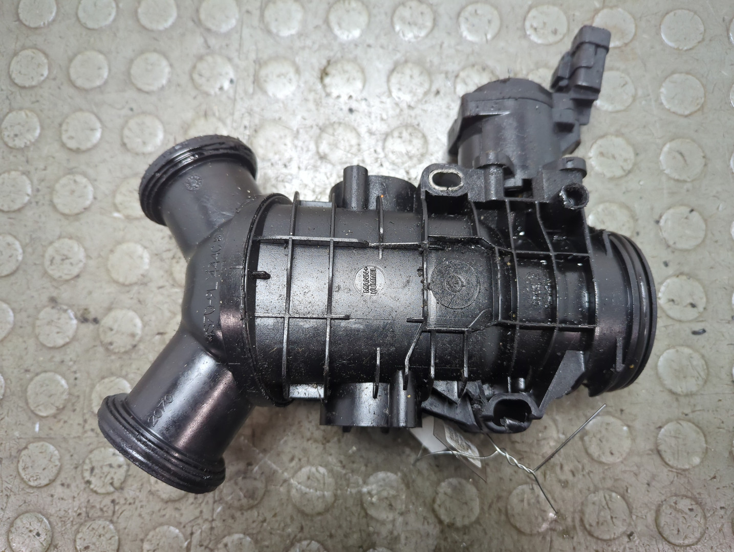 Заслонка дроссельная электрическая