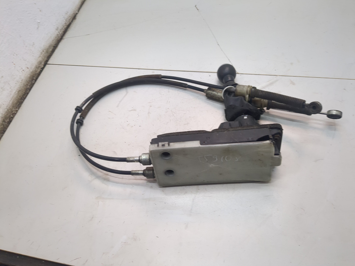 Кулиса МКПП / АКПП