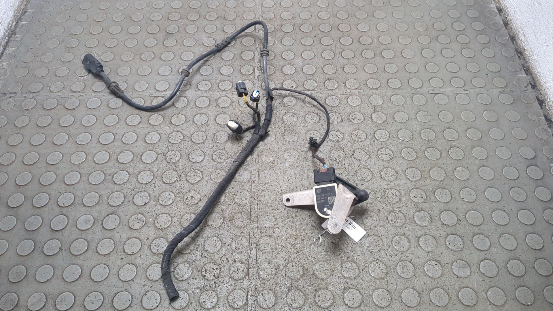 Датчик регулировки дорож. просвета