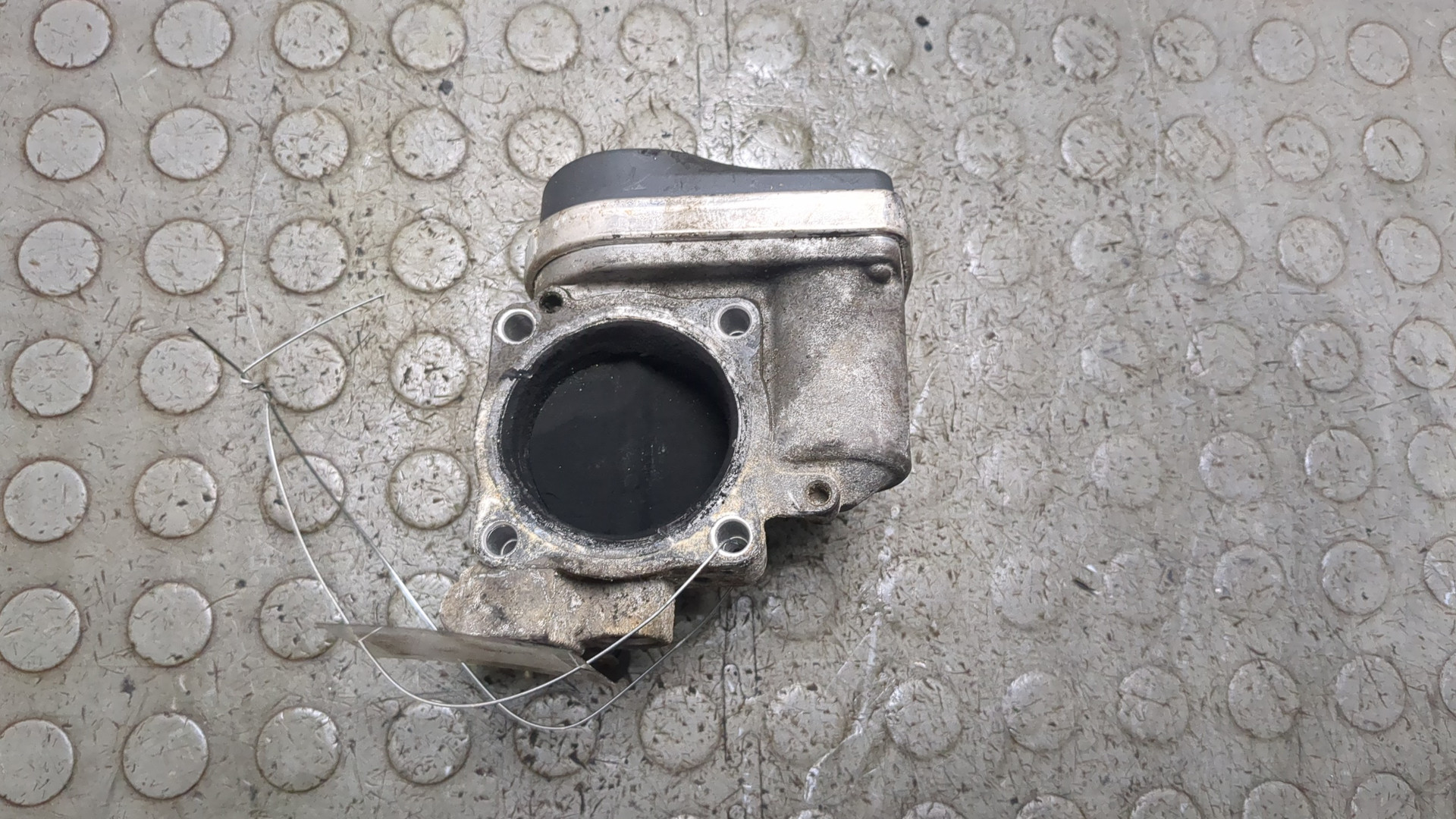 Заслонка дроссельная электрическая