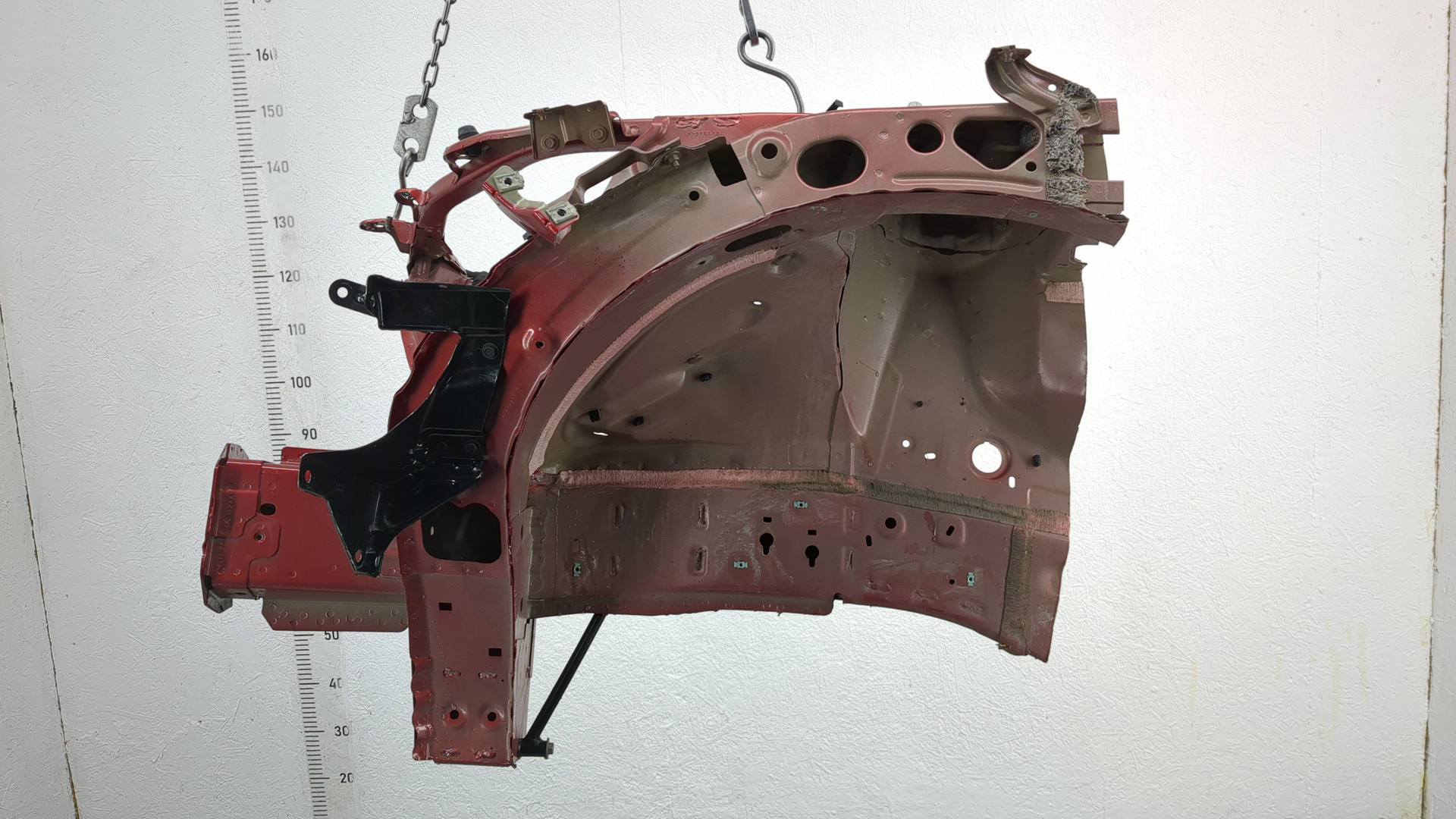 Лонжерон передний левый