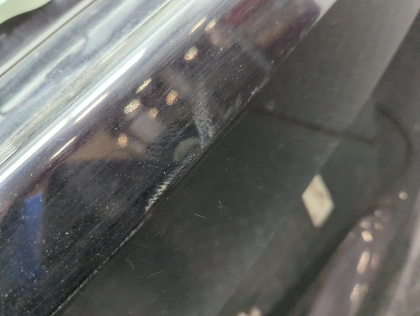 Дверь багажника