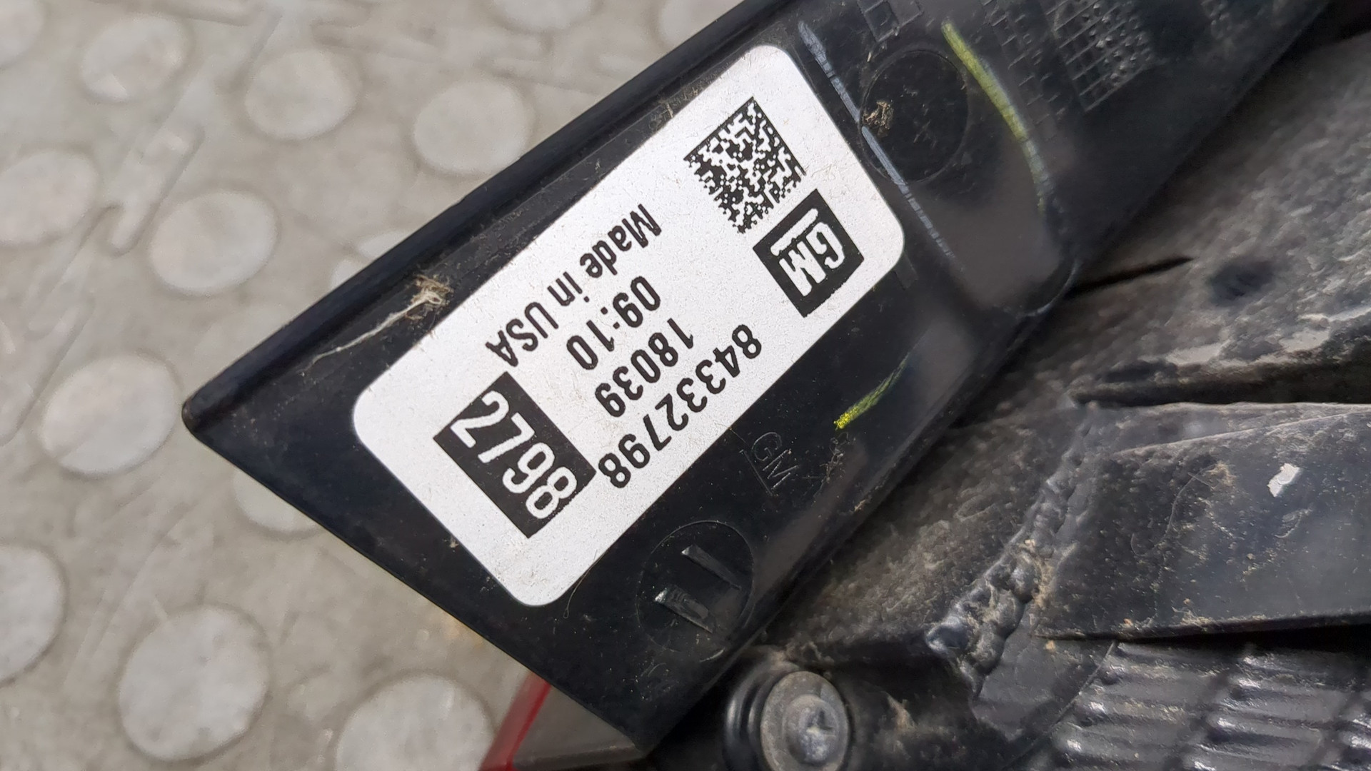 Фонарь задний левый