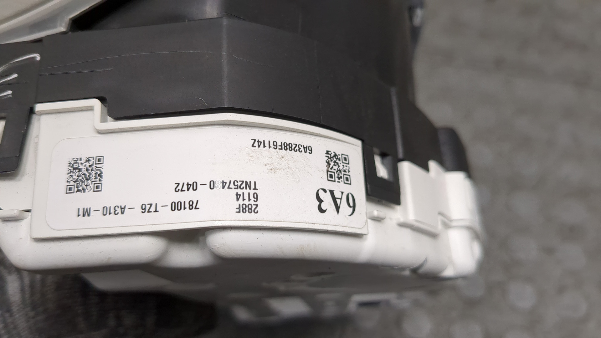 Панель приборов