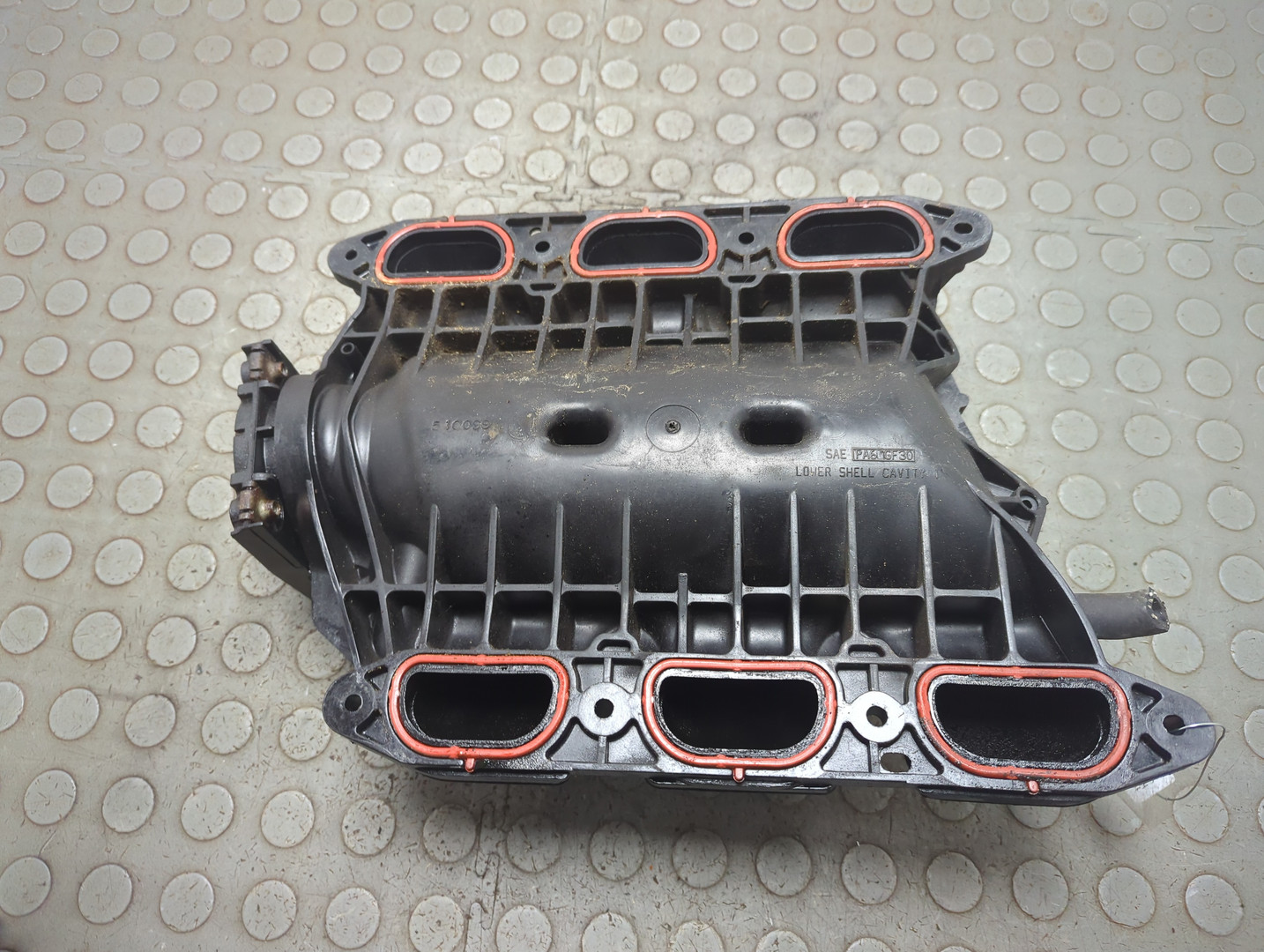 Коллектор впускной