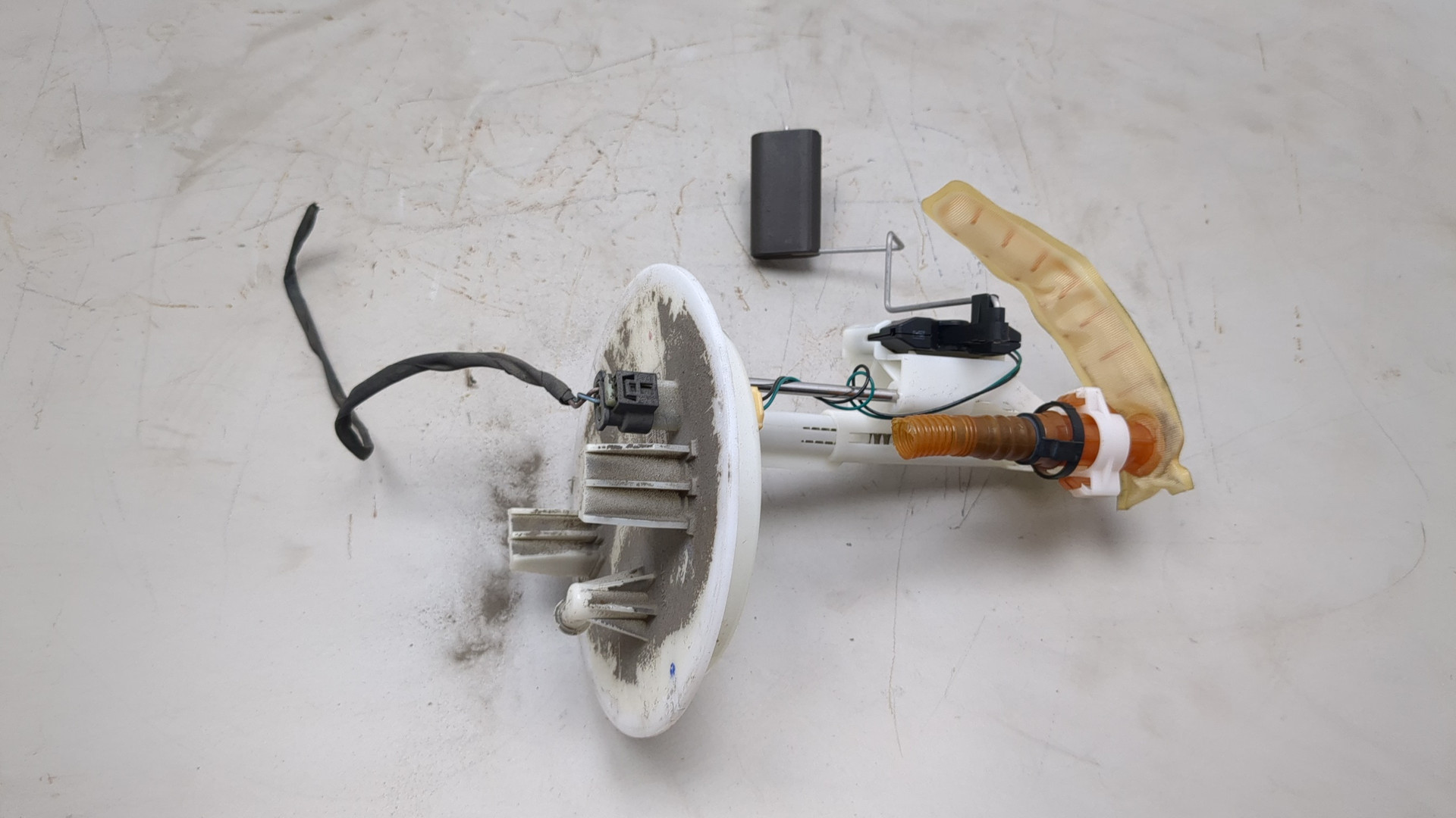 Датчик уровня топлива