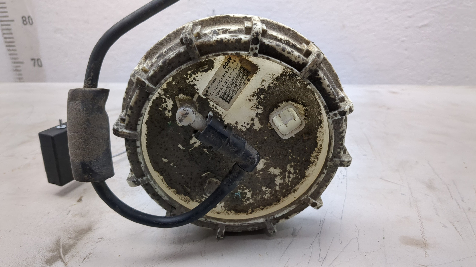 Насос топливный электрический