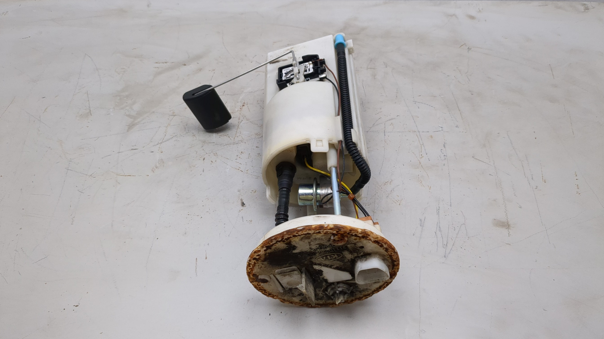 Насос топливный электрический