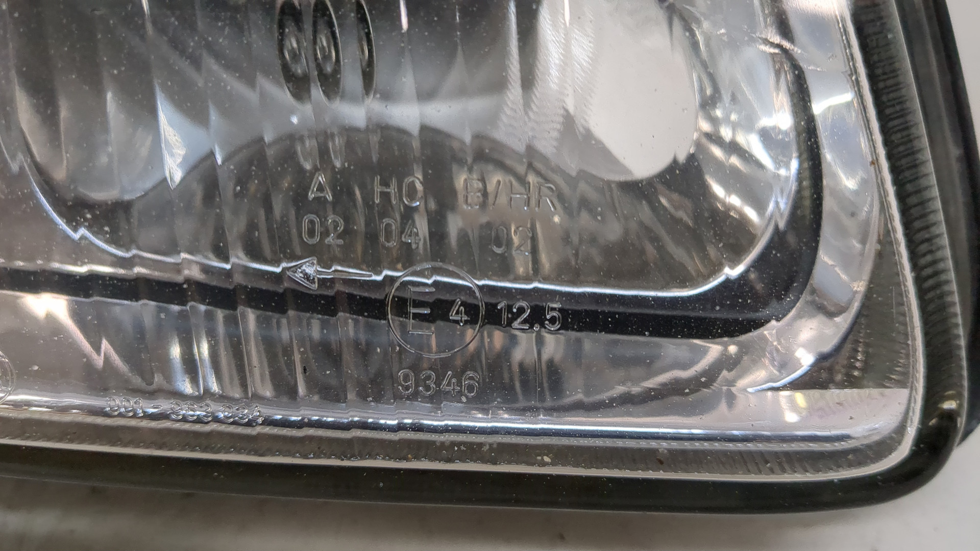 Фара правая