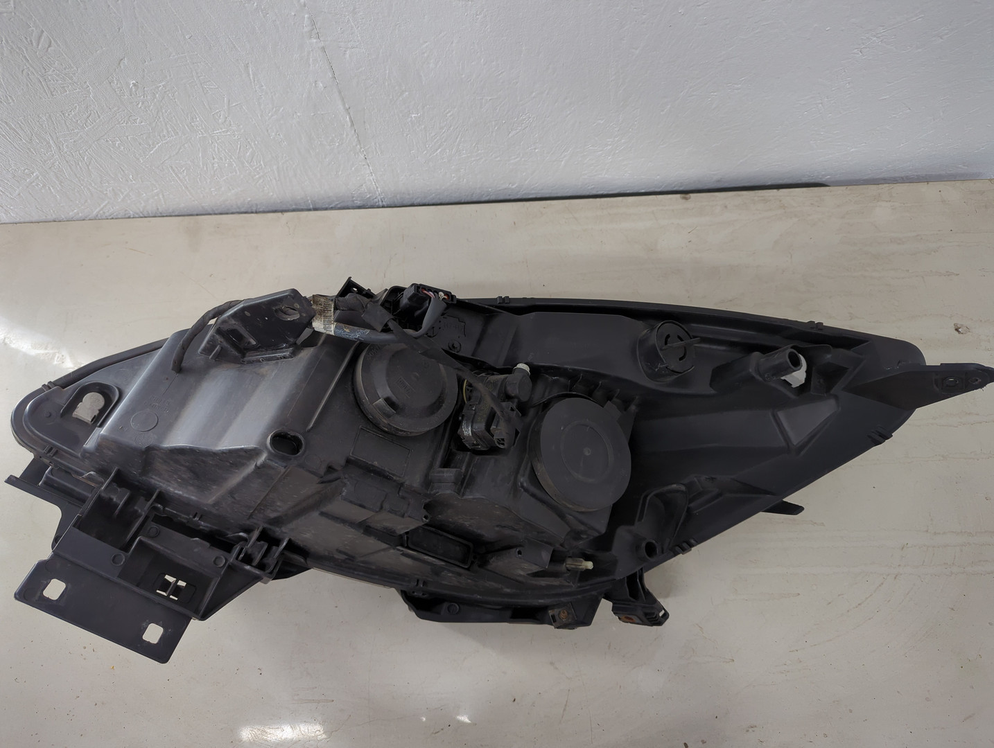 Фара правая