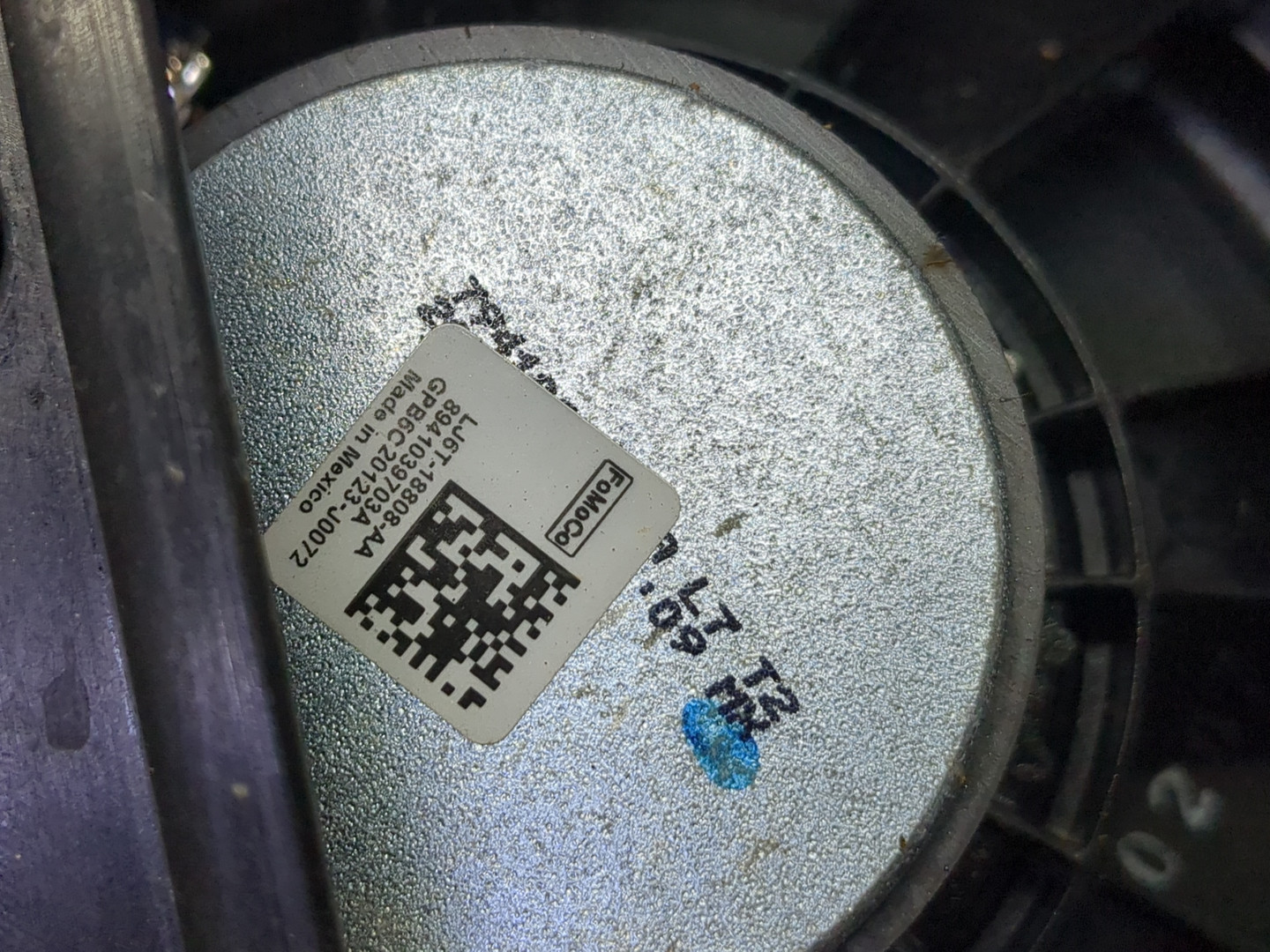 Стеклоподъемник электр. передний правый