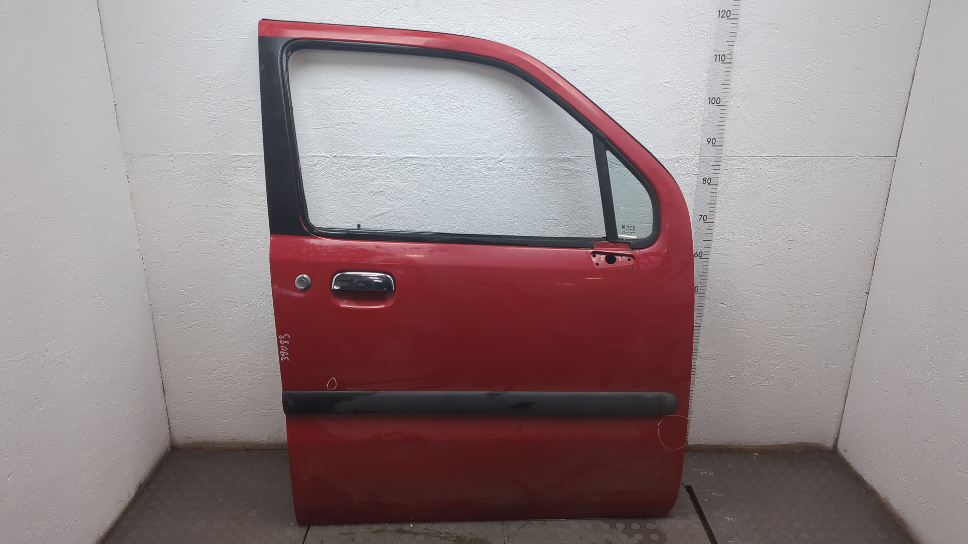 Дверь передняя правая
