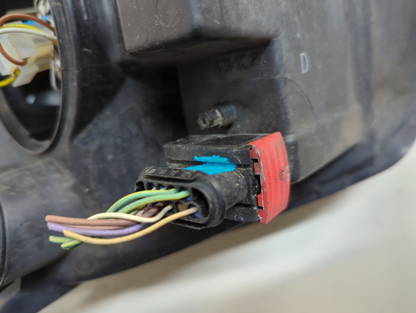 Фара правая